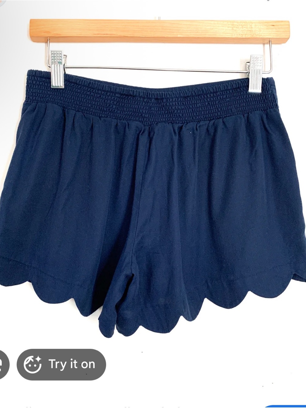 Women’s Navy Scallop Hem Shorts